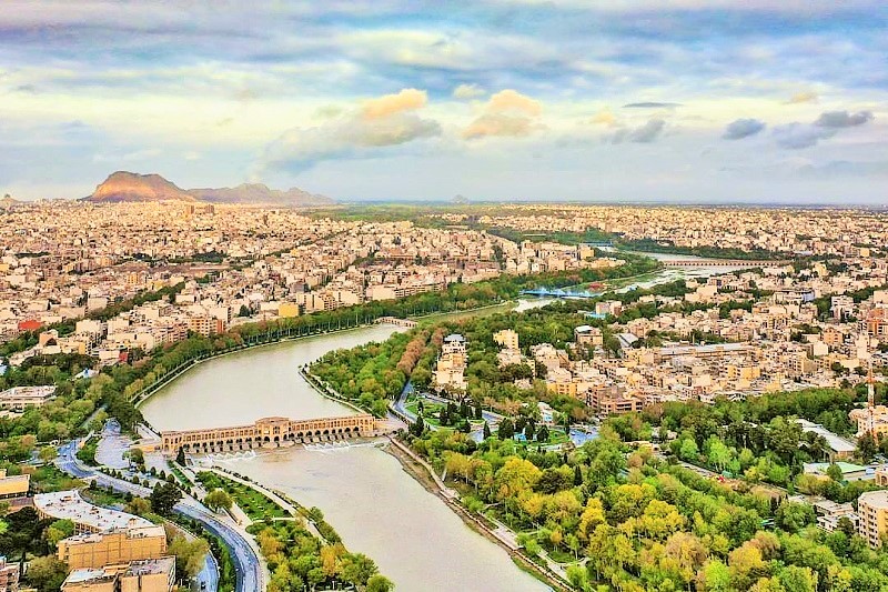 تور 4 روزه اصفهان از تهران 24 دی 1403