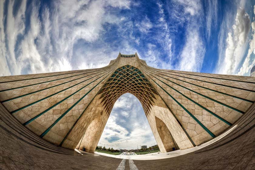 تور 3 روزه و هوایی تهران 12 شهریور 1401 ، حرکت از اصفهان